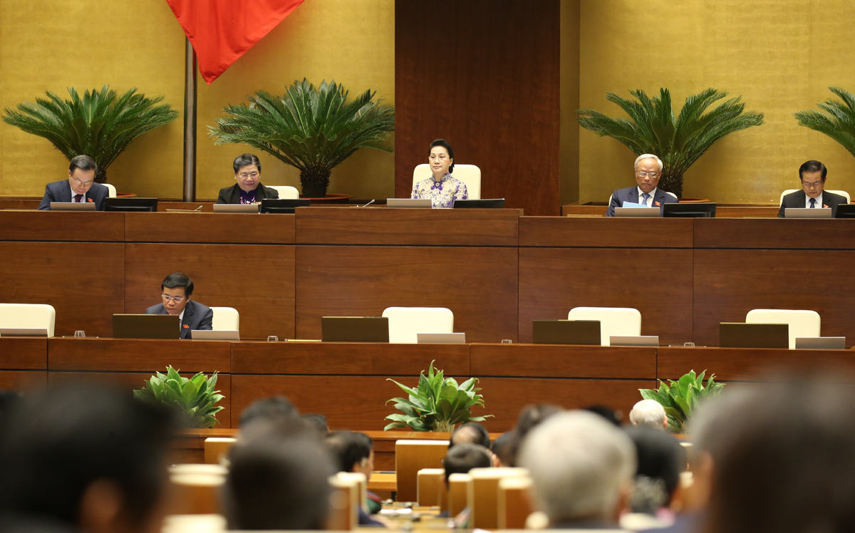 Chủ tịch Quốc hội Nguyễn Thị Kim Ngân và các Phó Chủ tịch điều hành Phiên khai mạc Kỳ họp thứ 11, Quốc hội khóa XIV.