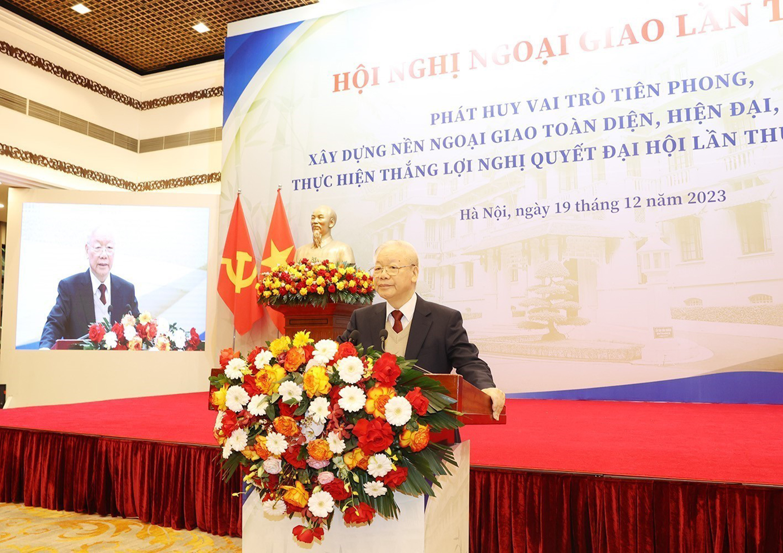 Tổng Bí thư Nguyễn Phú Trọng phát biểu chỉ đạo tại Hội nghị Ngoại giao lần thứ 32.