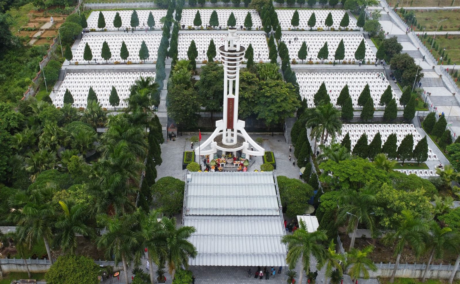 Quang cảnh Nghĩa trang liệt sĩ quốc gia Vị Xuyên (huyện Vị Xuyên, tỉnh Hà Giang).