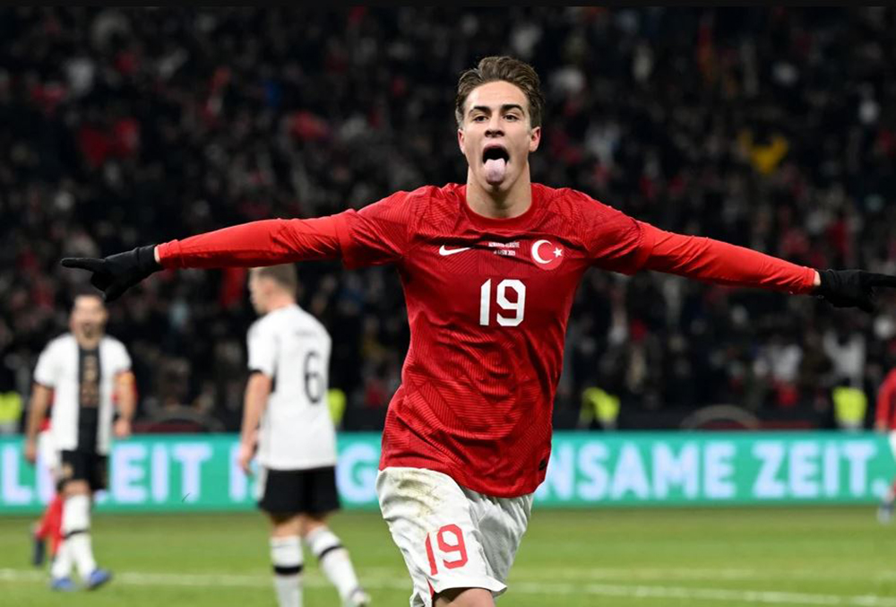 'Sao Hôm' và 'Sao Mai' trên sân khấu EURO 2024 ảnh 12