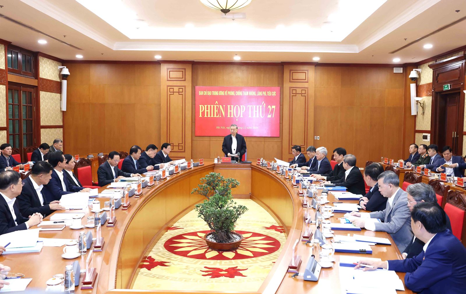 Tổng Bí thư Tô Lâm chủ trì Phiên họp thứ 27 Ban Chỉ đạo Trung ương về phòng, chống tham nhũng, lãng phí, tiêu cực, sáng 31/12/2024.