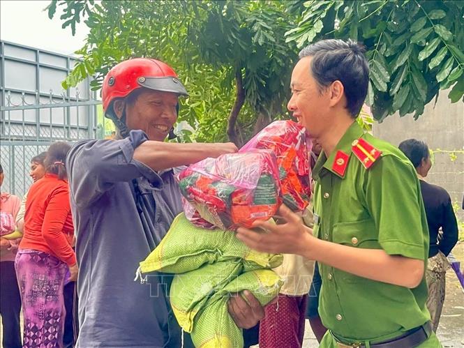 Chú thích ảnh