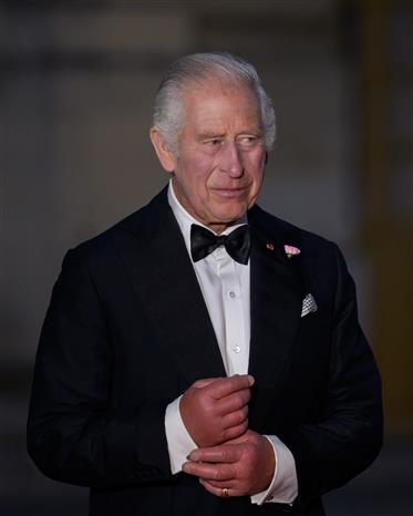 Vua Charles III và Hoàng hậu Camilla bắt đầu chuyến thăm lịch sử tới Tòa thánh Vatican