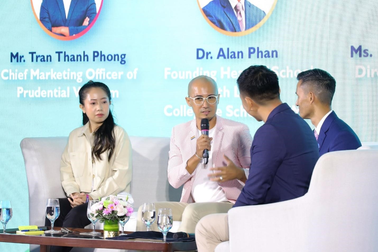 Ủng hộ đa dạng và hòa hợp tại nơi làm việc - nấc thang giúp doanh nghiệp phát triển