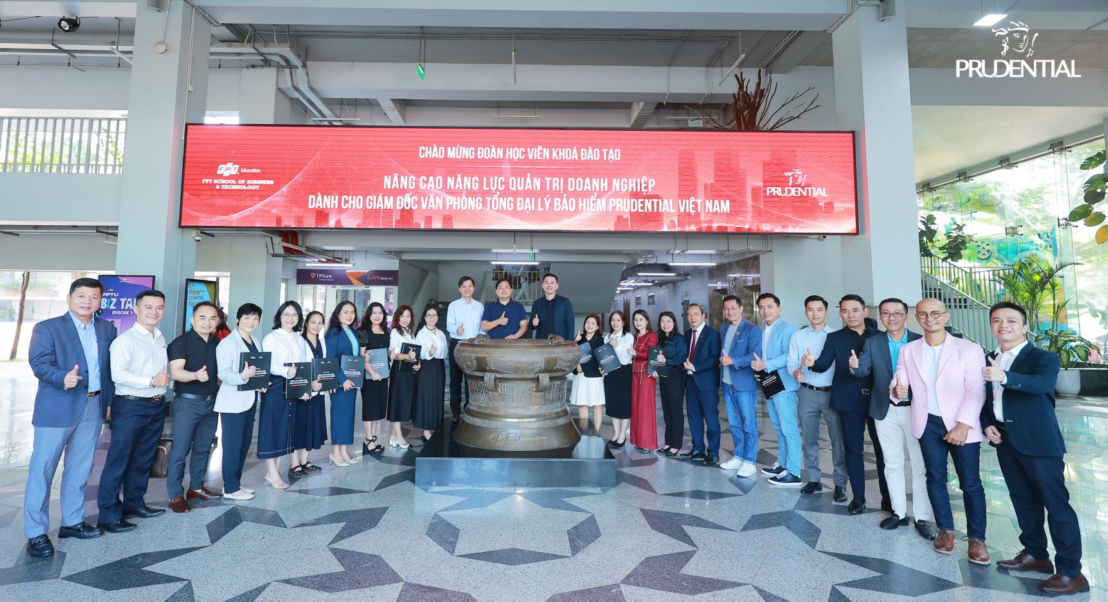 Prudential Việt Nam hợp tác cùng Viện Quản trị và Công nghệ FSB xây dựng chương trình đào tạo Giám đốc Văn phòng Tổng đại lý