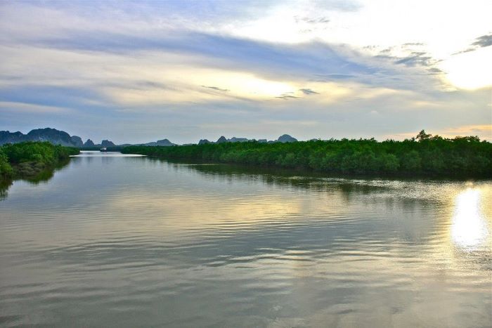 Quảng Ninh đẩy mạnh triển khai thi hành Luật Tài nguyên nước và Quy hoạch tài nguyên nước