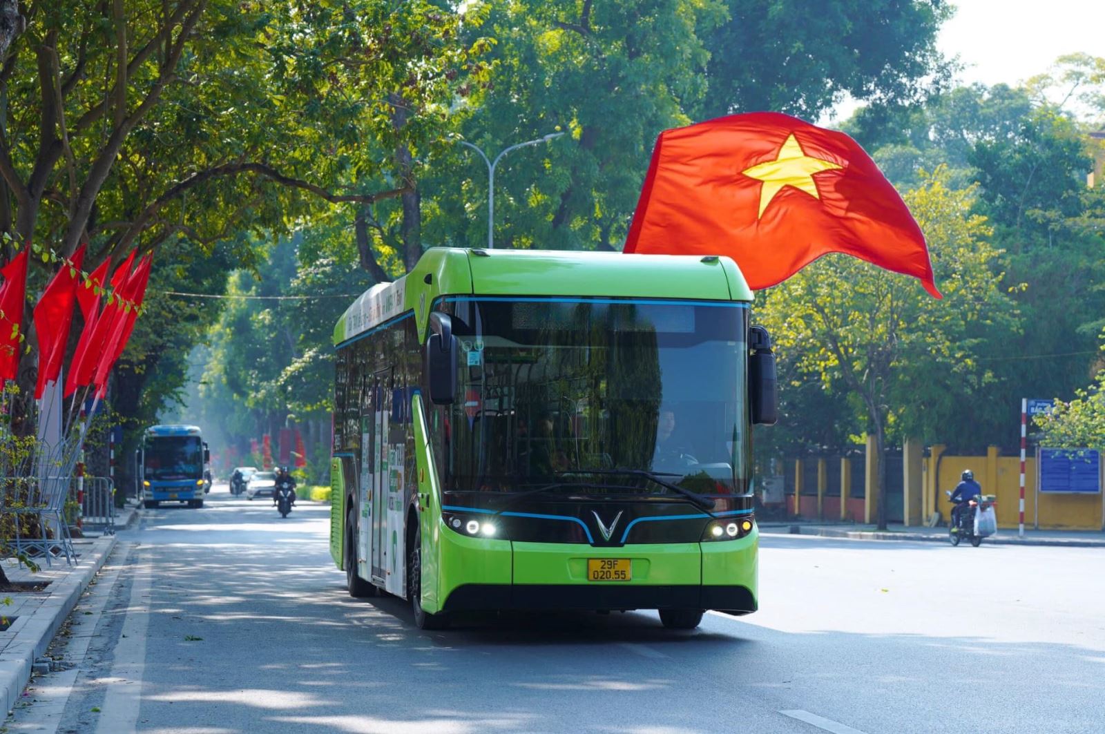 80 tuần Vingroup ‘phủ xanh’ Việt Nam