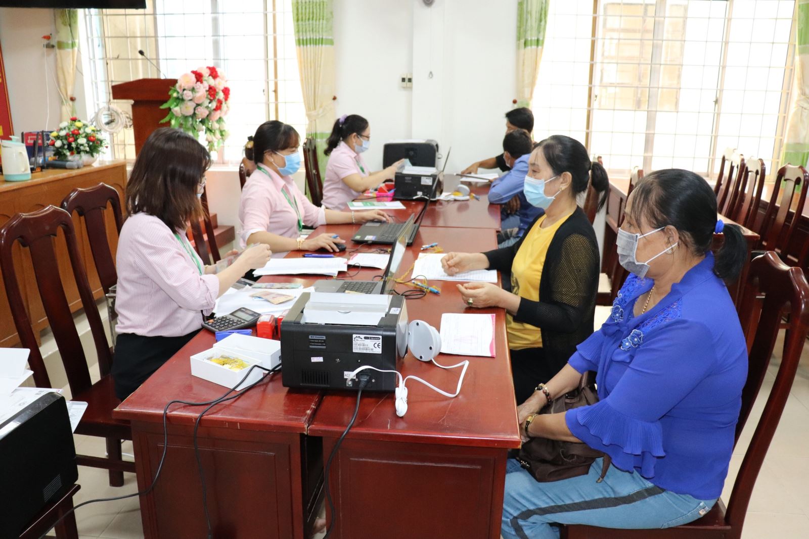 Chú thích ảnh