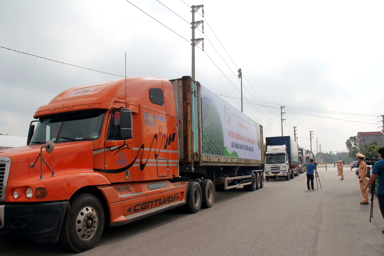 Ngày 26/5/2021, UBND huyện Tân Yên (Bắc Giang) tổ chức Lễ xuất hành vải thiều sớm Tân Yên đi thị trường Nhật Bản.