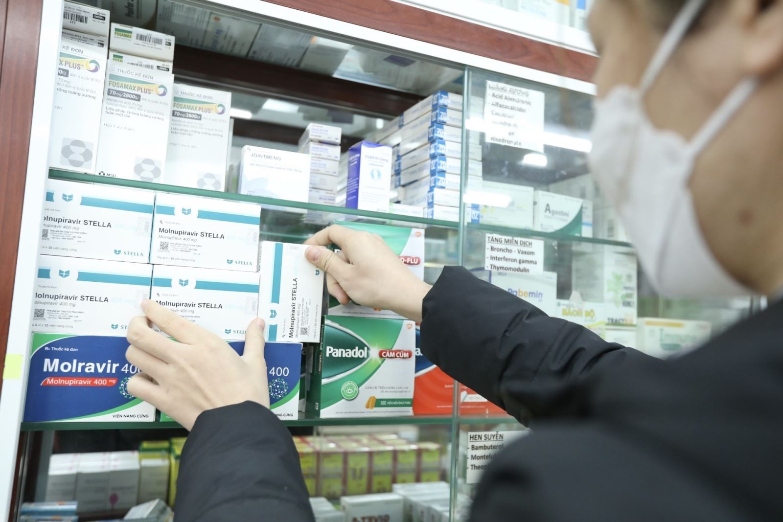 Thuốc kháng virus điều trị COVID-19 có thành phần hoạt chất chứa Molnupiravir.