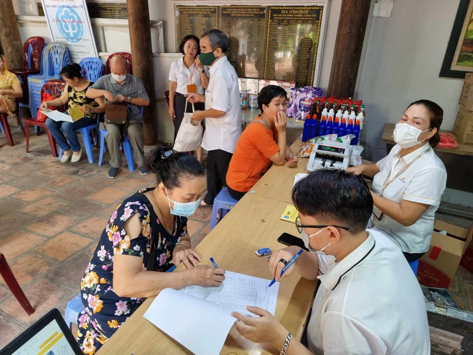 Chú thích ảnh