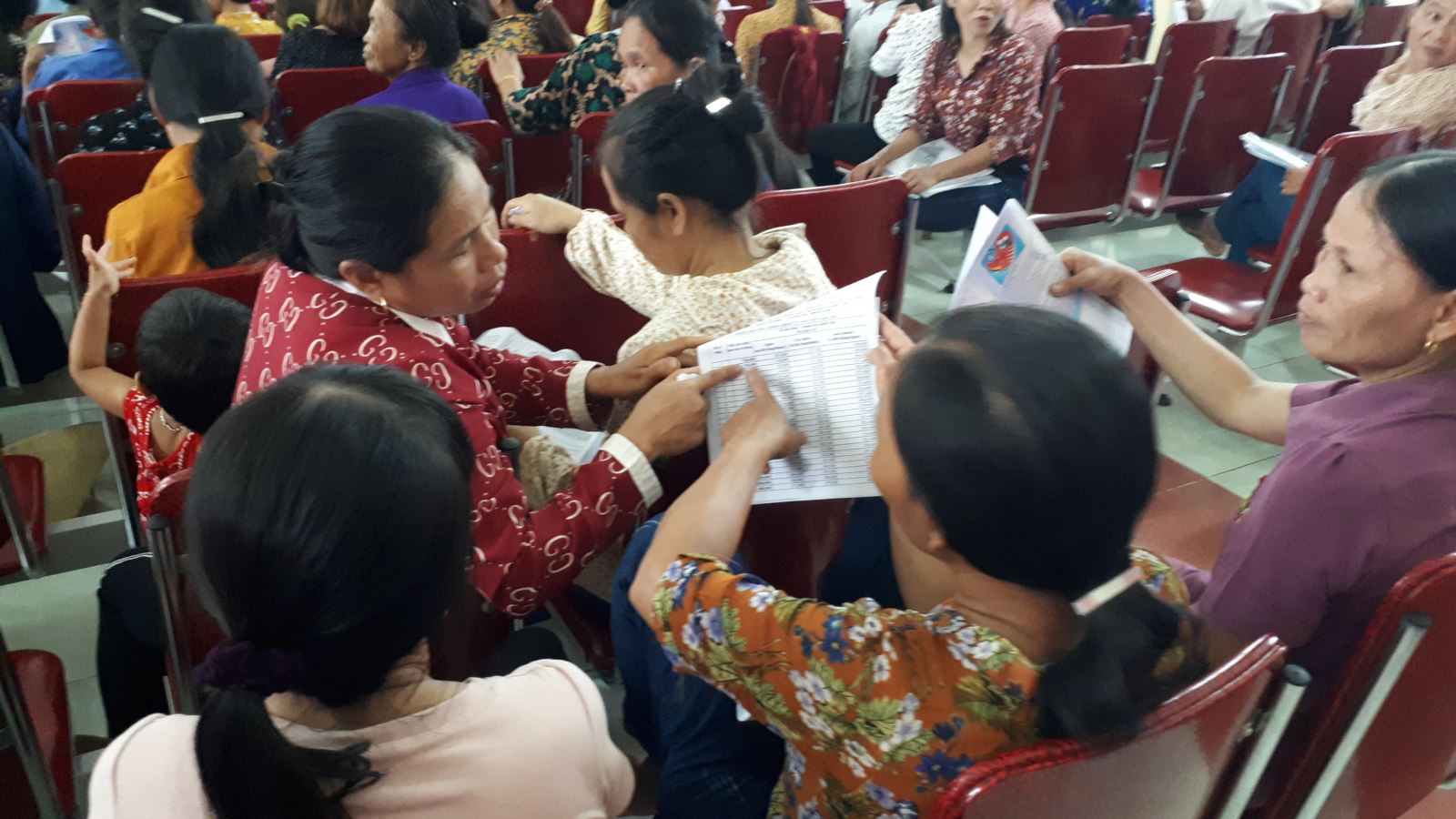 Nữ Giám đốc BHXH huyện Yên Thành: Dân vận khéo và tạo niềm tin ảnh 2
