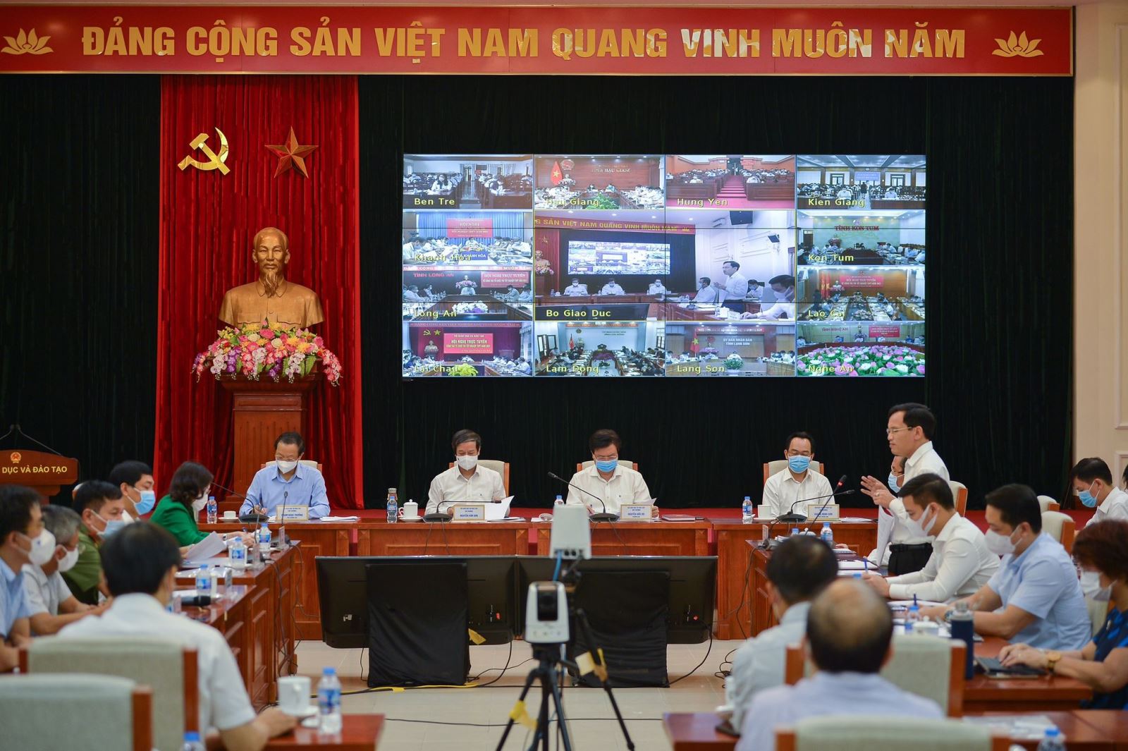Chú thích ảnh