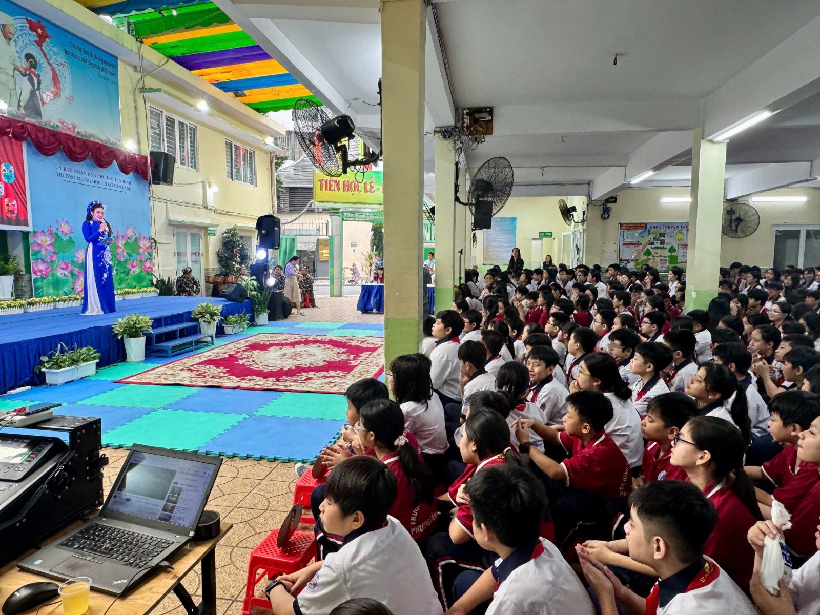 Chú thích ảnh