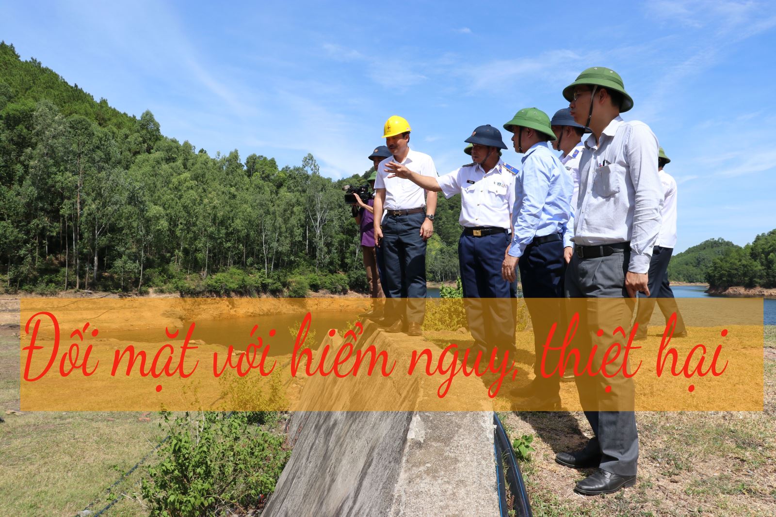 Nghệ An và Hà Tĩnh gồng mình trước mùa mưa bão ảnh 2