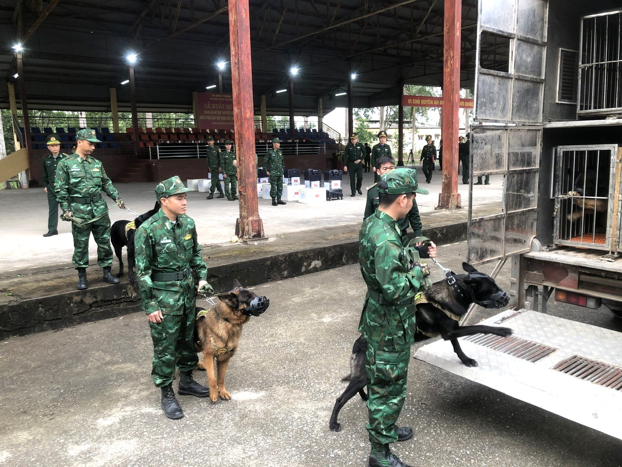 Chú thích ảnh