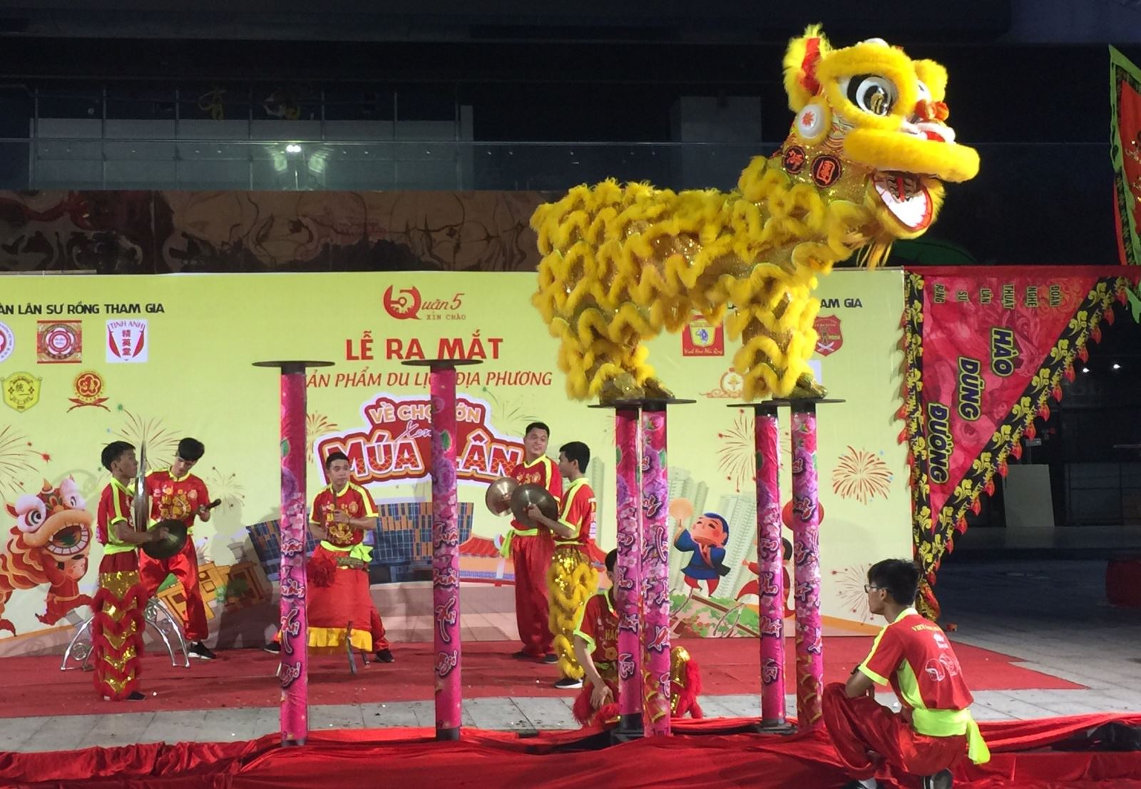 Chú thích ảnh