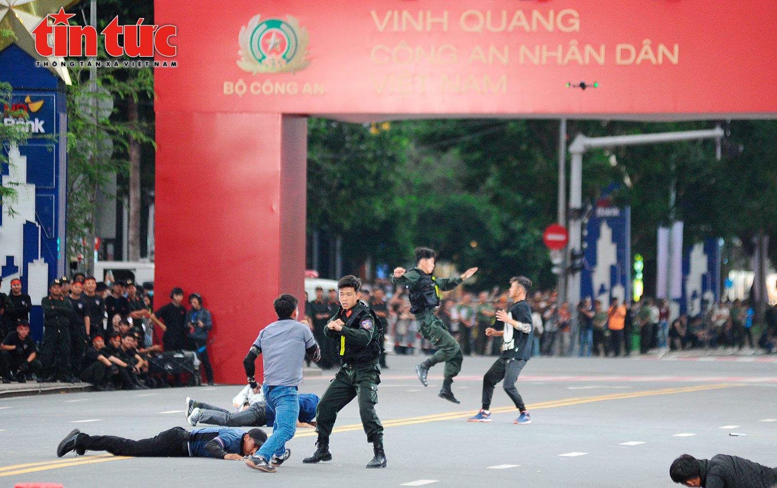 Chú thích ảnh