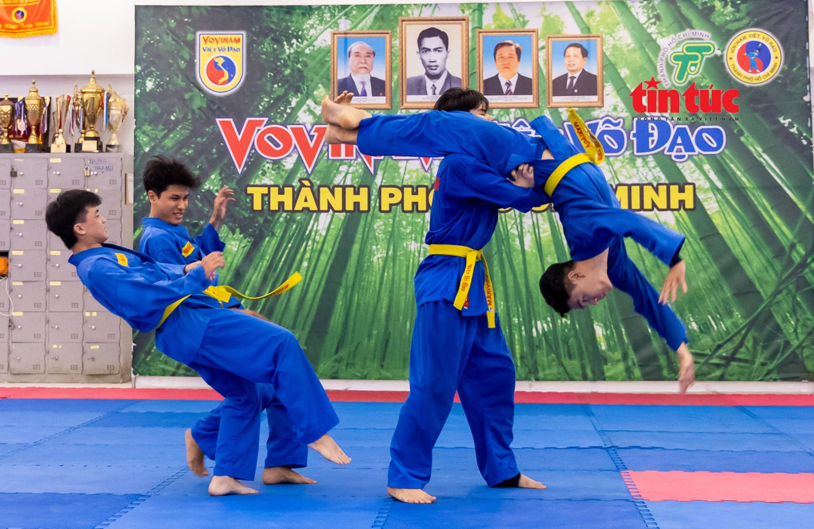 Chú thích ảnh