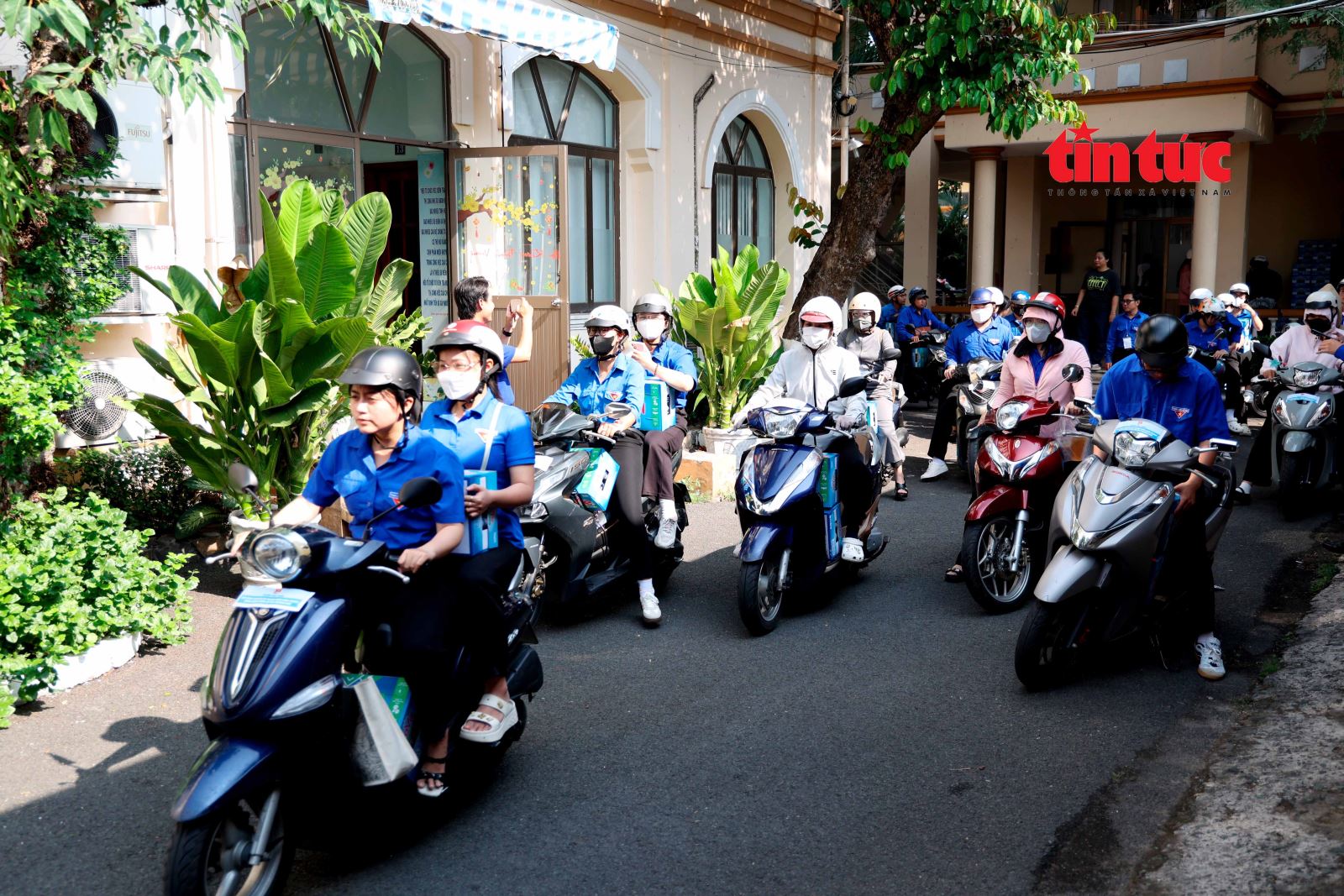Chú thích ảnh