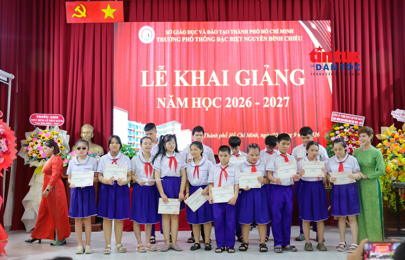 Chú thích ảnh