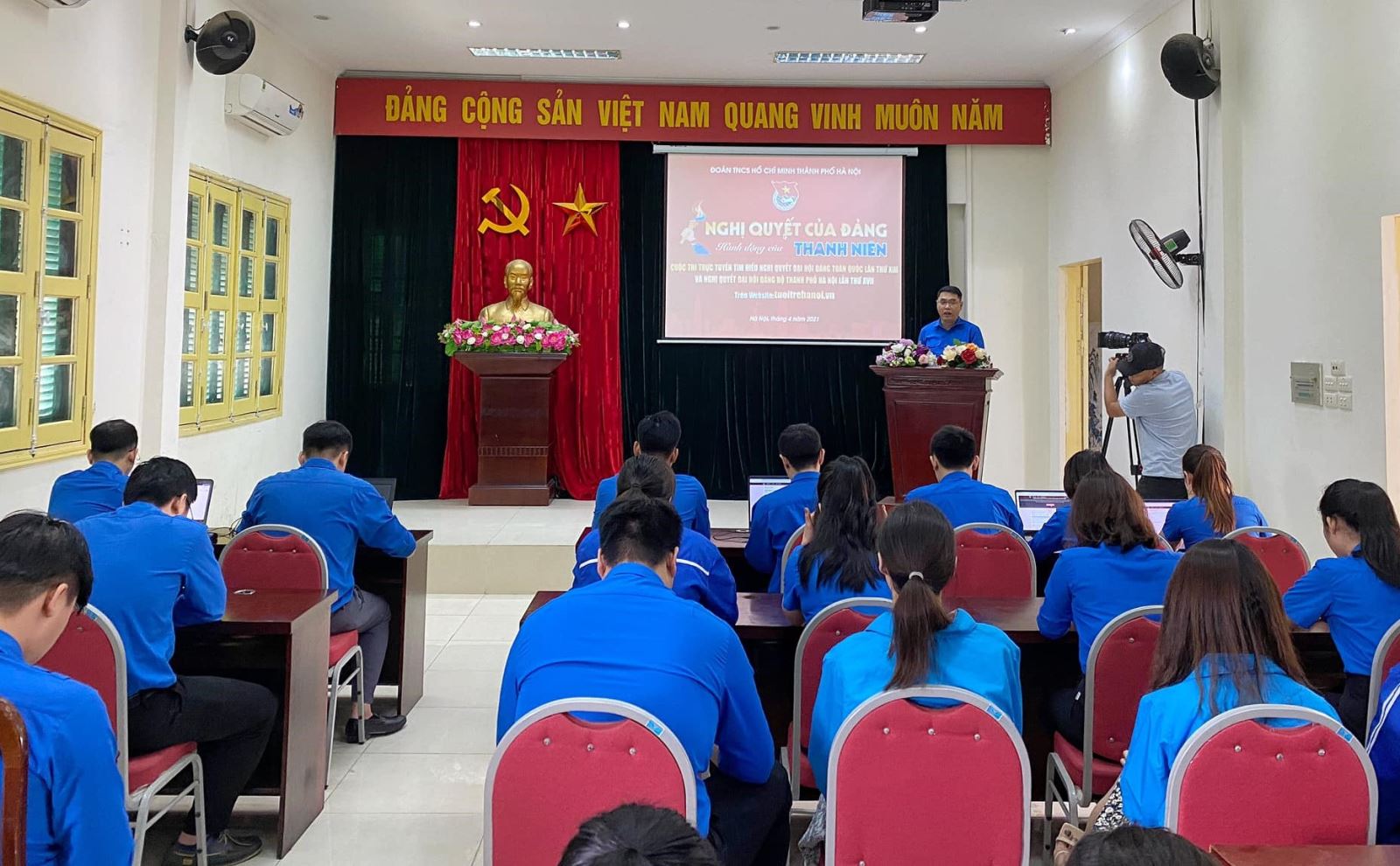 Chú thích ảnh
