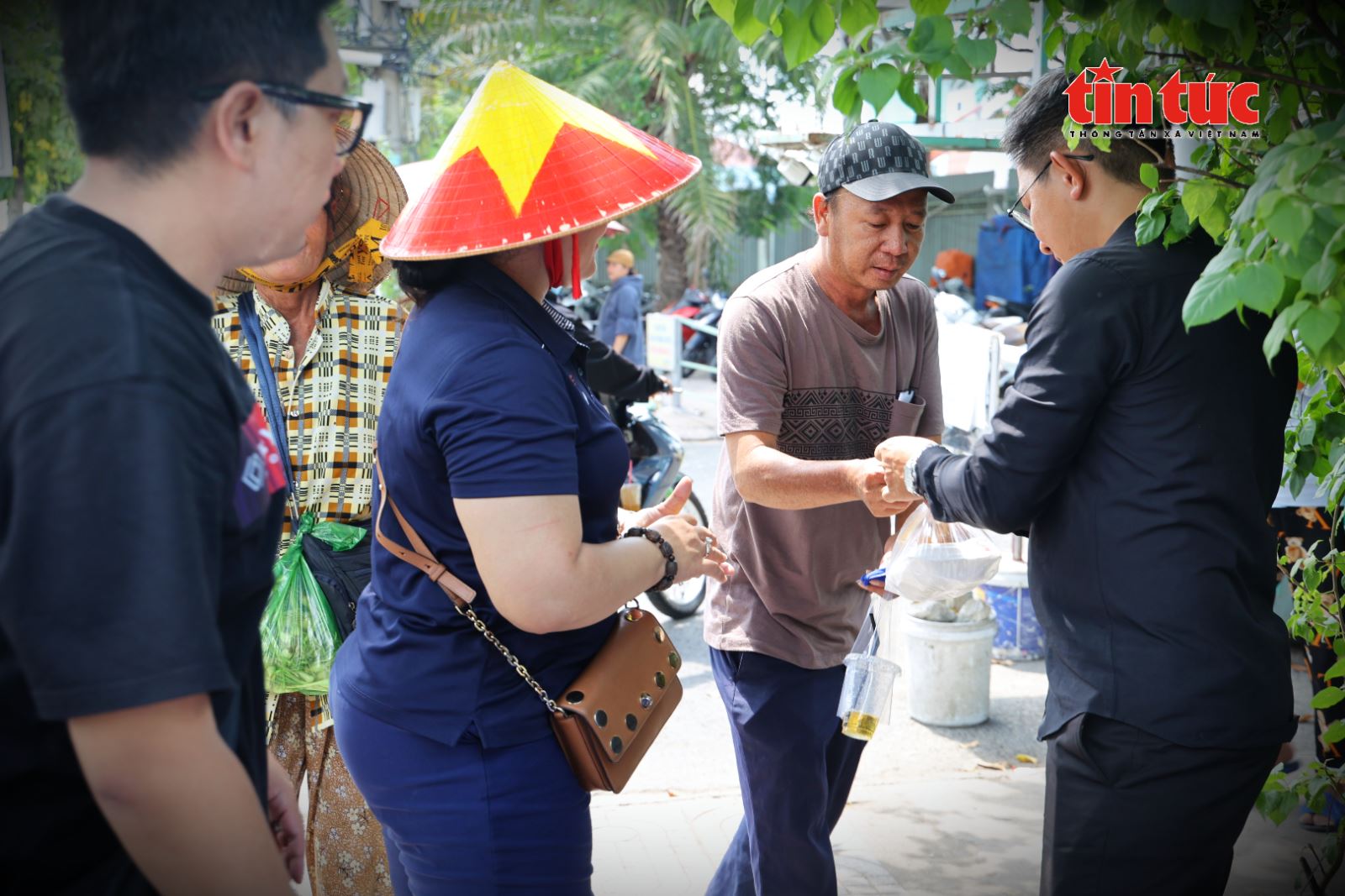 Chú thích ảnh