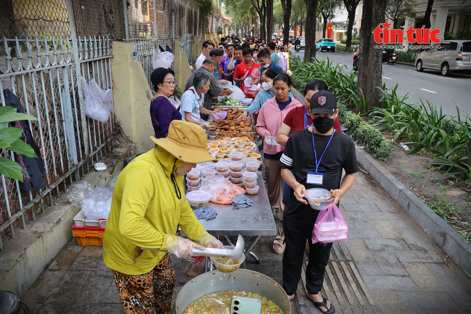 Chú thích ảnh